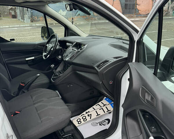Белый Форд Транзит Коннект, объемом двигателя 1.5 л и пробегом 174 тыс. км за 11900 $, фото 31 на Automoto.ua