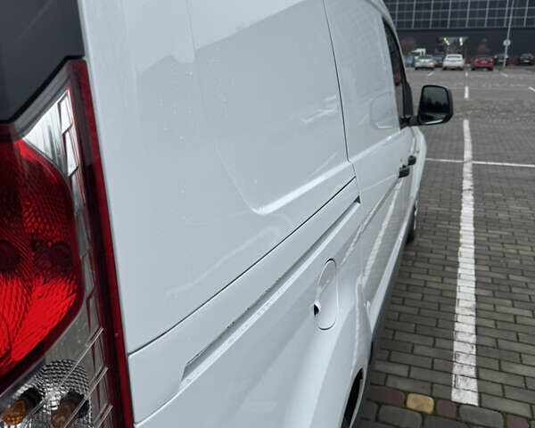 Белый Форд Транзит Коннект, объемом двигателя 1.5 л и пробегом 174 тыс. км за 11900 $, фото 8 на Automoto.ua