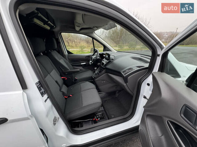 Білий Форд Транзит Коннект, об'ємом двигуна 1.5 л та пробігом 240 тис. км за 11700 $, фото 18 на Automoto.ua