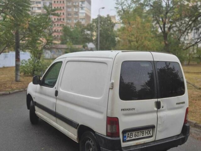 Білий Форд Транзит Коннект, об'ємом двигуна 1.5 л та пробігом 127 тис. км за 9500 $, фото 10 на Automoto.ua