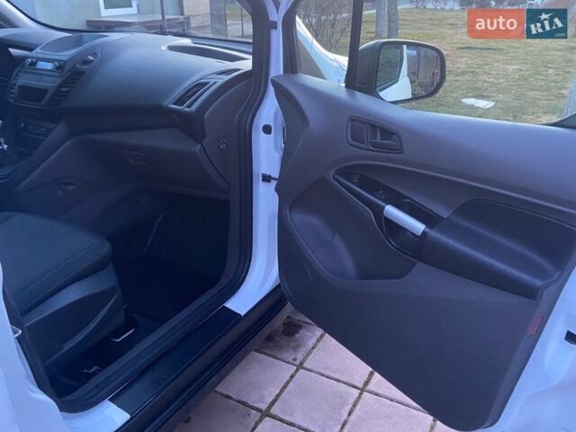 Белый Форд Транзит Коннект, объемом двигателя 1.5 л и пробегом 260 тыс. км за 11800 $, фото 15 на Automoto.ua