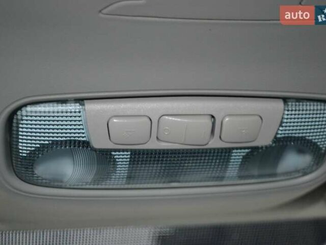 Білий Форд Транзит Коннект, об'ємом двигуна 1.5 л та пробігом 210 тис. км за 14400 $, фото 117 на Automoto.ua