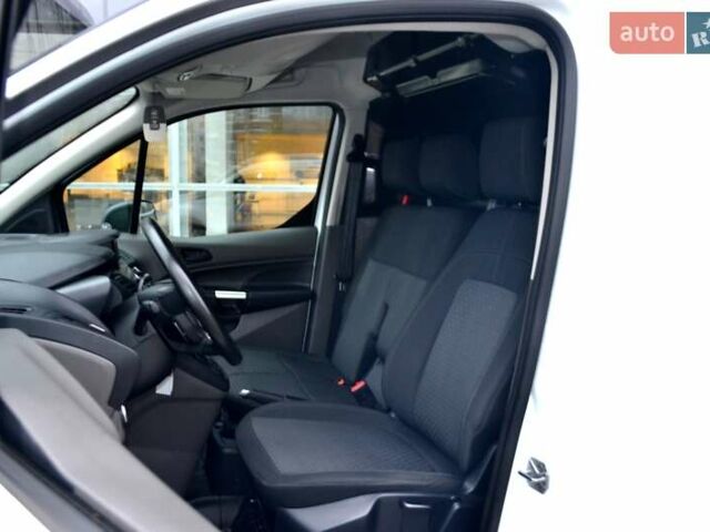 Білий Форд Транзит Коннект, об'ємом двигуна 1.5 л та пробігом 210 тис. км за 14400 $, фото 77 на Automoto.ua