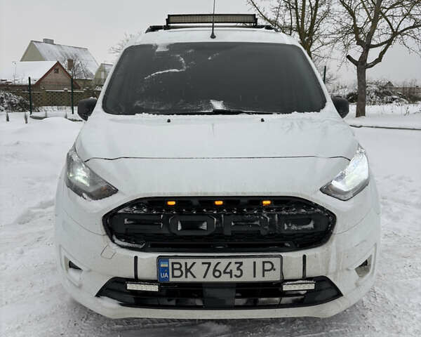 Білий Форд Транзит Коннект, об'ємом двигуна 1.5 л та пробігом 165 тис. км за 16700 $, фото 2 на Automoto.ua