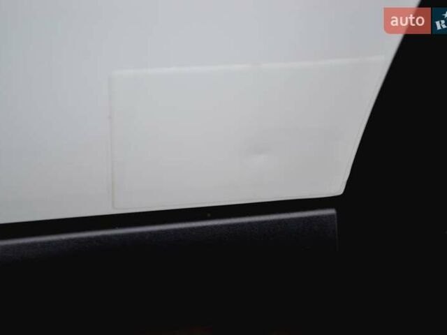 Білий Форд Транзит Коннект, об'ємом двигуна 1.5 л та пробігом 210 тис. км за 14400 $, фото 149 на Automoto.ua