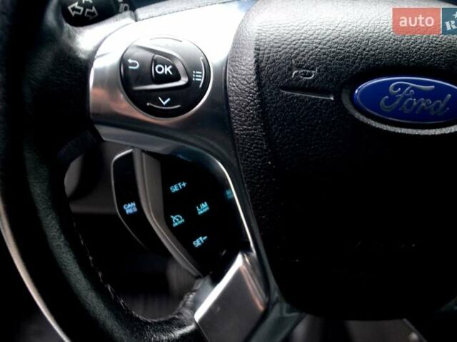 Білий Форд Транзит Коннект, об'ємом двигуна 1.5 л та пробігом 210 тис. км за 14400 $, фото 84 на Automoto.ua