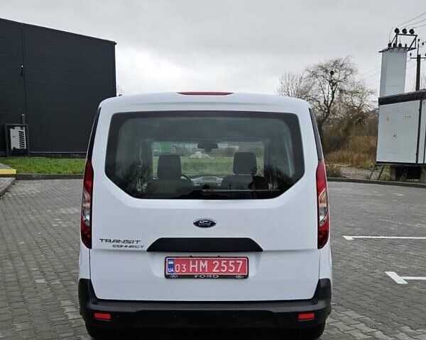 Белый Форд Транзит Коннект, объемом двигателя 1.5 л и пробегом 206 тыс. км за 12500 $, фото 6 на Automoto.ua