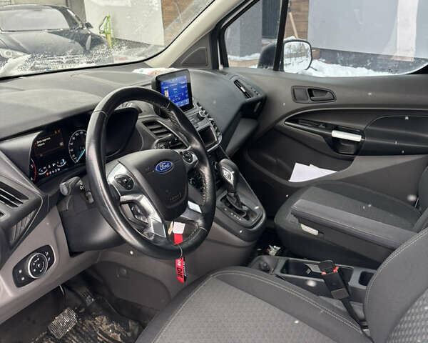 Білий Форд Транзит Коннект, об'ємом двигуна 1.5 л та пробігом 165 тис. км за 16700 $, фото 4 на Automoto.ua