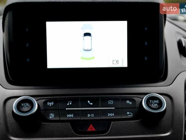 Білий Форд Транзит Коннект, об'ємом двигуна 1.5 л та пробігом 210 тис. км за 14400 $, фото 100 на Automoto.ua