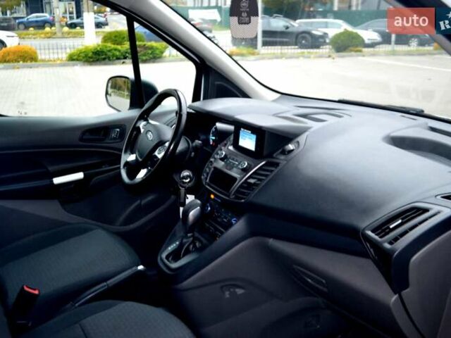 Білий Форд Транзит Коннект, об'ємом двигуна 1.5 л та пробігом 210 тис. км за 14400 $, фото 126 на Automoto.ua