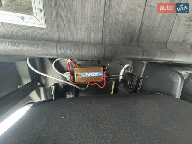 Білий Форд Транзит Коннект, об'ємом двигуна 1.5 л та пробігом 165 тис. км за 16700 $, фото 7 на Automoto.ua