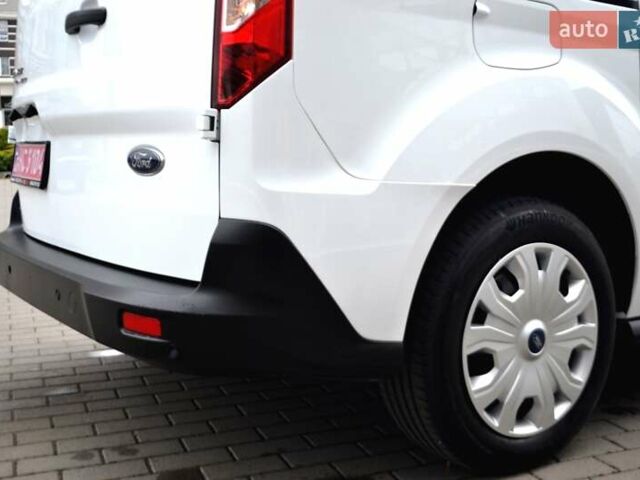 Білий Форд Транзит Коннект, об'ємом двигуна 1.5 л та пробігом 210 тис. км за 14400 $, фото 54 на Automoto.ua