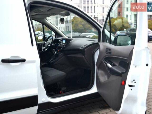 Білий Форд Транзит Коннект, об'ємом двигуна 1.5 л та пробігом 210 тис. км за 14400 $, фото 121 на Automoto.ua