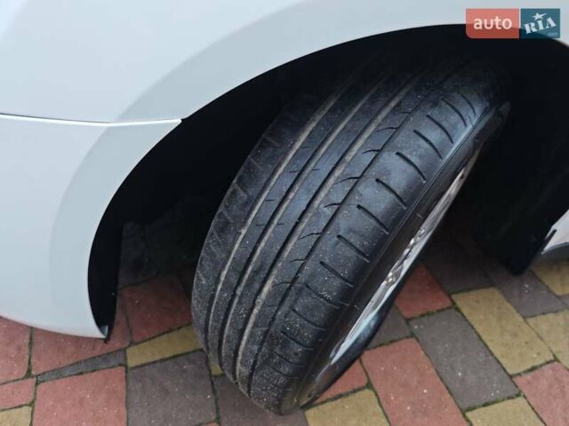 Білий Форд Транзит Коннект, об'ємом двигуна 1.5 л та пробігом 219 тис. км за 13900 $, фото 25 на Automoto.ua