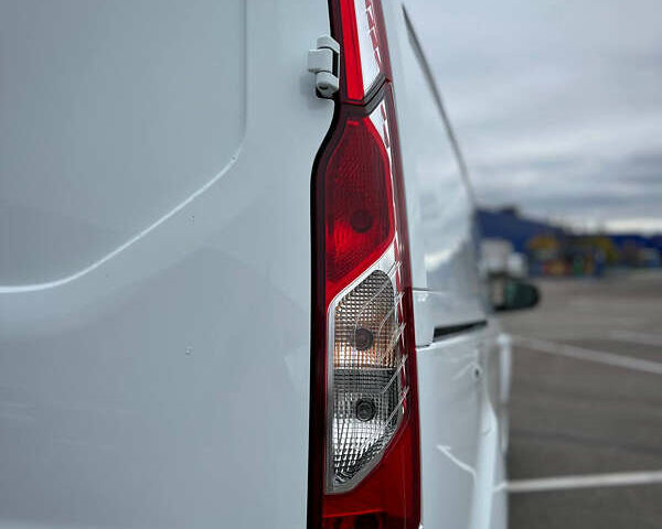 Білий Форд Транзит Коннект, об'ємом двигуна 1.5 л та пробігом 184 тис. км за 16500 $, фото 11 на Automoto.ua