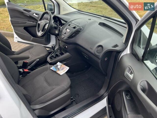 Белый Форд Транзит Коннект, объемом двигателя 0 л и пробегом 148 тыс. км за 9999 $, фото 15 на Automoto.ua