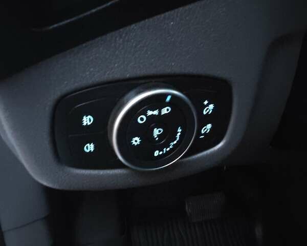 Білий Форд Транзит Коннект, об'ємом двигуна 1.5 л та пробігом 219 тис. км за 13900 $, фото 20 на Automoto.ua