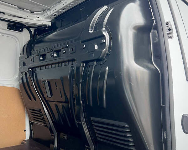 Білий Форд Транзит Коннект, об'ємом двигуна 1.5 л та пробігом 184 тис. км за 16500 $, фото 43 на Automoto.ua