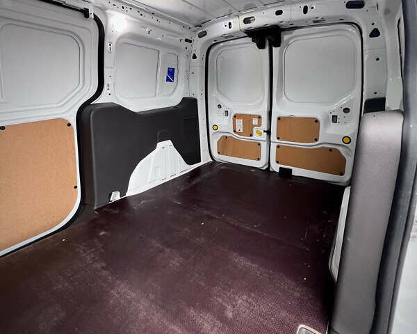 Білий Форд Транзит Коннект, об'ємом двигуна 1.5 л та пробігом 184 тис. км за 16500 $, фото 46 на Automoto.ua