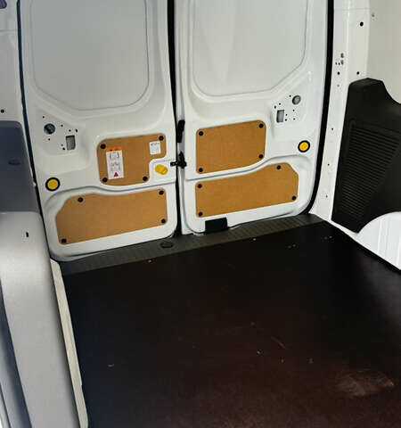 Белый Форд Транзит Коннект, объемом двигателя 0 л и пробегом 211 тыс. км за 14900 $, фото 22 на Automoto.ua