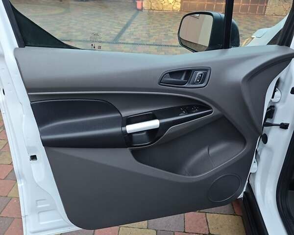 Білий Форд Транзит Коннект, об'ємом двигуна 1.5 л та пробігом 219 тис. км за 13900 $, фото 13 на Automoto.ua