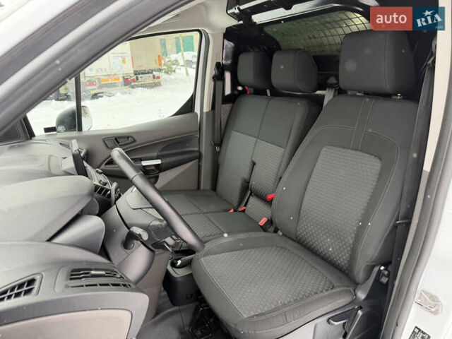 Білий Форд Транзит Коннект, об'ємом двигуна 1.5 л та пробігом 215 тис. км за 13800 $, фото 28 на Automoto.ua