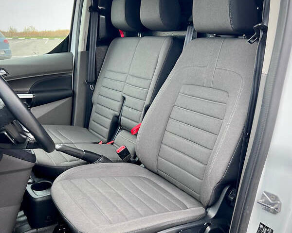 Білий Форд Транзит Коннект, об'ємом двигуна 1.5 л та пробігом 184 тис. км за 16500 $, фото 18 на Automoto.ua