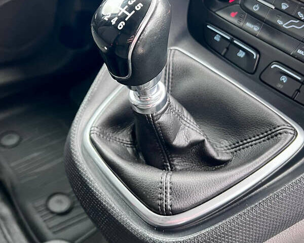 Білий Форд Транзит Коннект, об'ємом двигуна 1.5 л та пробігом 184 тис. км за 16500 $, фото 38 на Automoto.ua