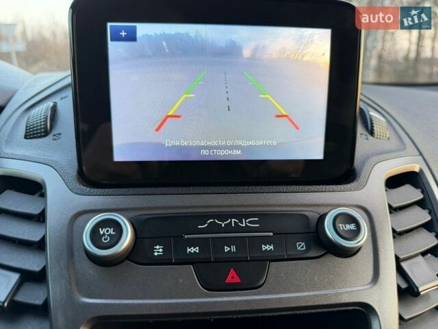 Білий Форд Транзит Коннект, об'ємом двигуна 1.5 л та пробігом 247 тис. км за 13500 $, фото 51 на Automoto.ua