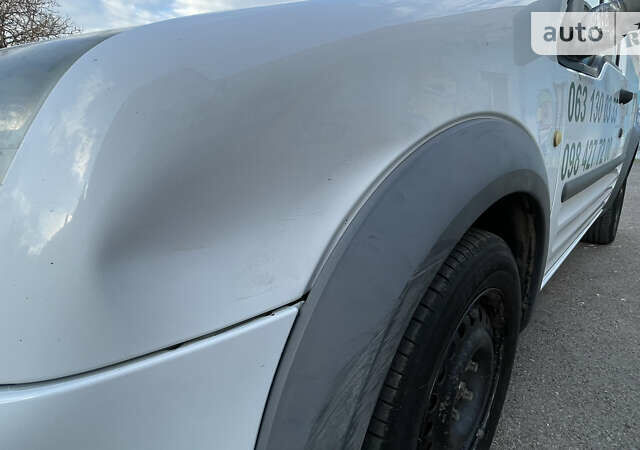 Білий Форд Транзит Коннект, об'ємом двигуна 1.8 л та пробігом 249 тис. км за 5099 $, фото 2 на Automoto.ua