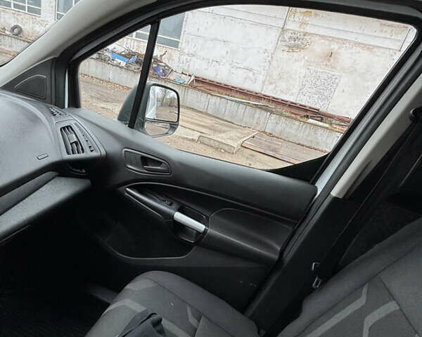 Белый Форд Транзит Коннект, объемом двигателя 1.6 л и пробегом 240 тыс. км за 7200 $, фото 9 на Automoto.ua