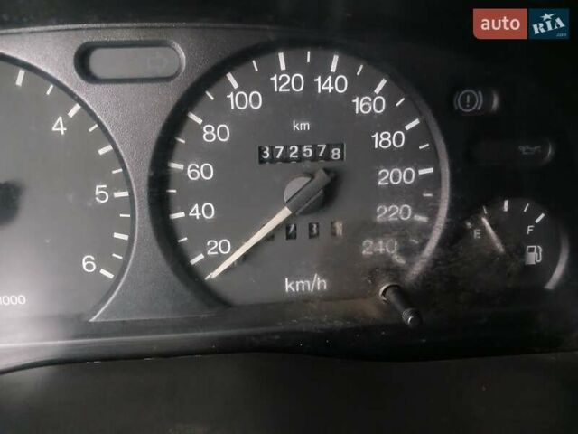 Білий Форд Транзит Коннект, об'ємом двигуна 2 л та пробігом 373 тис. км за 2999 $, фото 2 на Automoto.ua