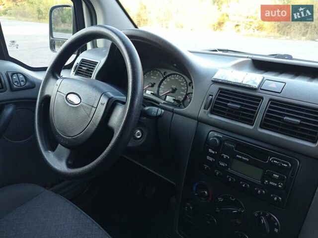 Форд Транзит Коннект 2002 в Ковель на Automoto.ua Белый Форд Транзит Коннект, объемом двигателя 1.8 л и пробегом 128 тыс. км за 4950 $, фото 15 на Automoto.ua