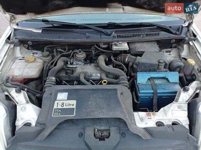 Форд Транзит Коннект 2002 в Ковель на Automoto.ua Белый Форд Транзит Коннект, объемом двигателя 1.8 л и пробегом 128 тыс. км за 4950 $, фото 24 на Automoto.ua