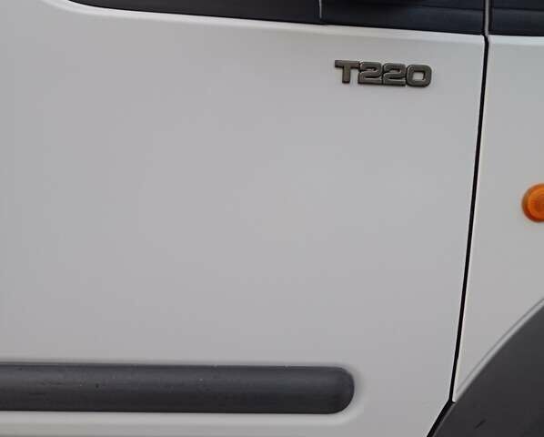Форд Транзит Коннект 2002 в Ковель на Automoto.ua Белый Форд Транзит Коннект, объемом двигателя 1.8 л и пробегом 128 тыс. км за 4950 $, фото 20 на Automoto.ua