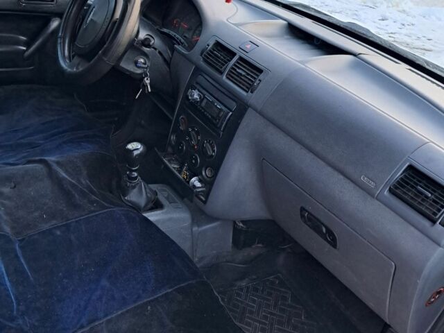 Білий Форд Транзит Коннект, об'ємом двигуна 1.8 л та пробігом 420 тис. км за 2500 $, фото 5 на Automoto.ua