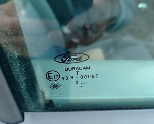 Форд Транзит Коннект 2002 в Ковель на Automoto.ua Белый Форд Транзит Коннект, объемом двигателя 1.8 л и пробегом 128 тыс. км за 4950 $, фото 16 на Automoto.ua