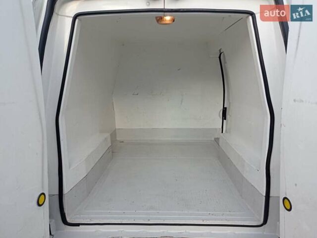 Форд Транзит Коннект 2002 в Ковель на Automoto.ua Белый Форд Транзит Коннект, объемом двигателя 1.8 л и пробегом 128 тыс. км за 4950 $, фото 11 на Automoto.ua