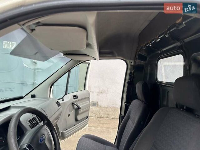 Белый Форд Транзит Коннект, объемом двигателя 1.75 л и пробегом 265 тыс. км за 3650 $, фото 6 на Automoto.ua