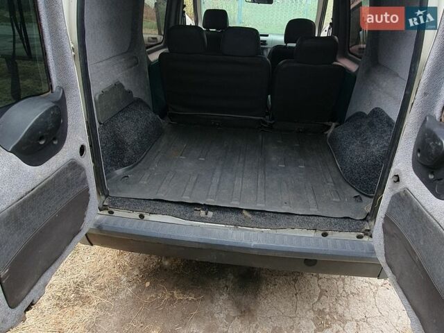 Білий Форд Транзит Коннект, об'ємом двигуна 1.75 л та пробігом 280 тис. км за 3400 $, фото 26 на Automoto.ua