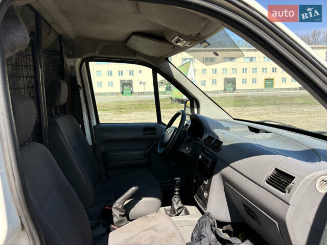 Белый Форд Транзит Коннект, объемом двигателя 1.8 л и пробегом 364 тыс. км за 3000 $, фото 8 на Automoto.ua