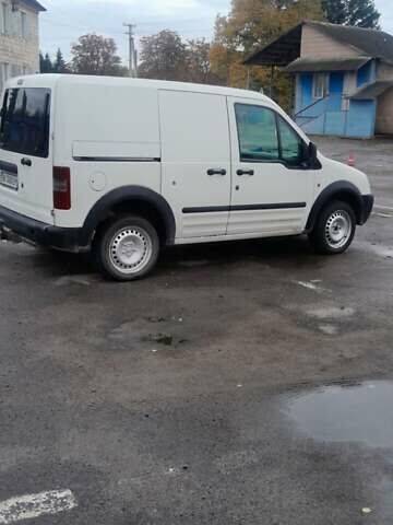 Форд Транзит Коннект 2003 в Сарнах на Automoto.ua Белый Форд Транзит Коннект, объемом двигателя 1.8 л и пробегом 300 тыс. км за 3650 $, фото 12 на Automoto.ua