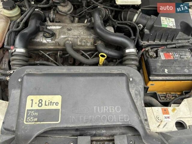 Білий Форд Транзит Коннект, об'ємом двигуна 1.75 л та пробігом 207 тис. км за 4750 $, фото 17 на Automoto.ua