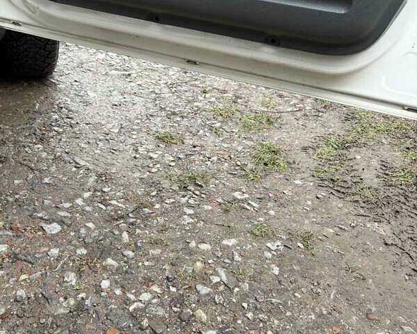 Білий Форд Транзит Коннект, об'ємом двигуна 1.75 л та пробігом 207 тис. км за 4750 $, фото 11 на Automoto.ua