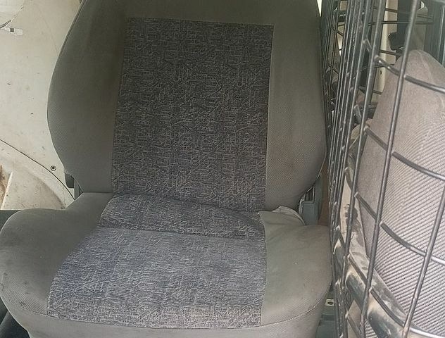 Білий Форд Транзит Коннект, об'ємом двигуна 1.8 л та пробігом 293 тис. км за 2600 $, фото 6 на Automoto.ua