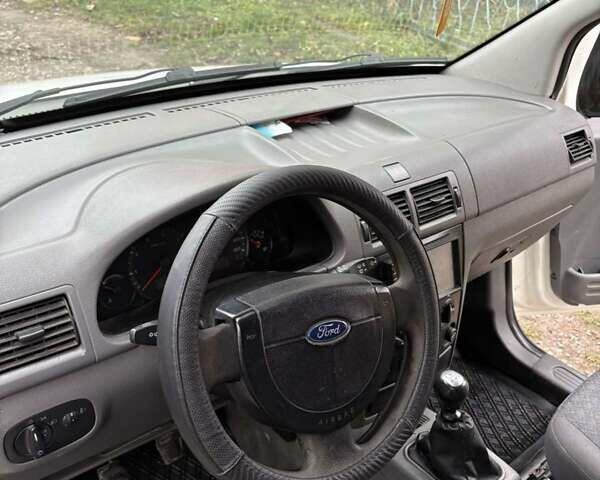 Білий Форд Транзит Коннект, об'ємом двигуна 1.75 л та пробігом 207 тис. км за 4750 $, фото 14 на Automoto.ua