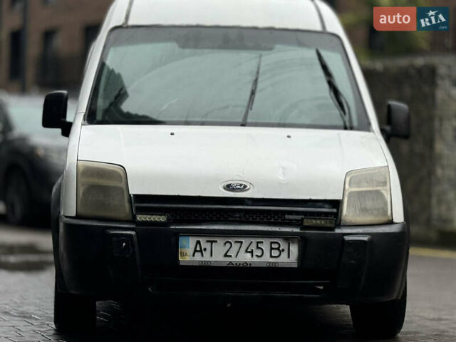 Белый Форд Транзит Коннект, объемом двигателя 1.75 л и пробегом 250 тыс. км за 1750 $, фото 1 на Automoto.ua