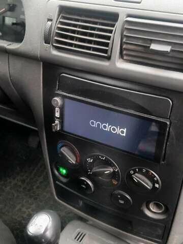 Форд Транзит Коннект 2003 в Сарнах на Automoto.ua Белый Форд Транзит Коннект, объемом двигателя 1.8 л и пробегом 300 тыс. км за 3650 $, фото 1 на Automoto.ua