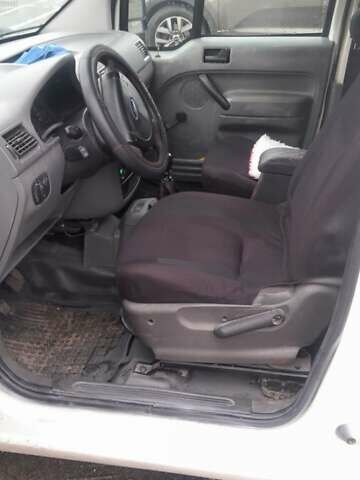 Форд Транзит Коннект 2003 в Сарнах на Automoto.ua Белый Форд Транзит Коннект, объемом двигателя 1.8 л и пробегом 300 тыс. км за 3650 $, фото 6 на Automoto.ua