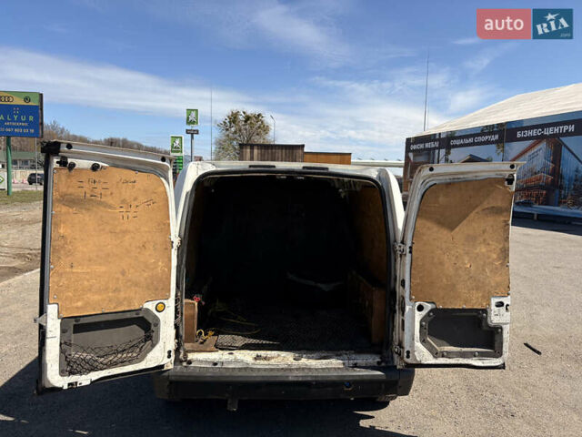 Белый Форд Транзит Коннект, объемом двигателя 1.8 л и пробегом 364 тыс. км за 3000 $, фото 6 на Automoto.ua
